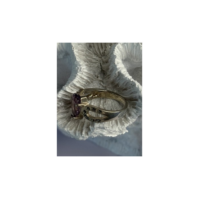 925 Sterling Silver Amethyst & Marcasite Ring Size 7.5