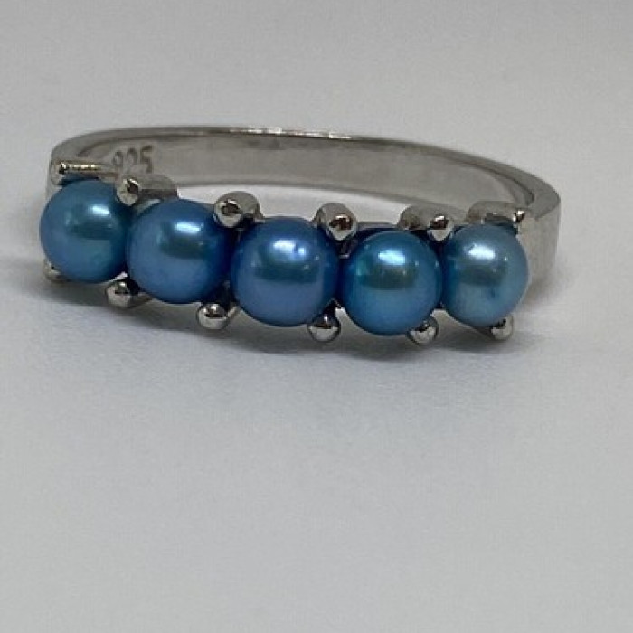 925 Sterling Silver With Simulated Teal Colored Pearls Ring Size-7