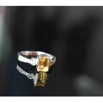 925 Sterling Silver Citrine & CZ Ring Size 8