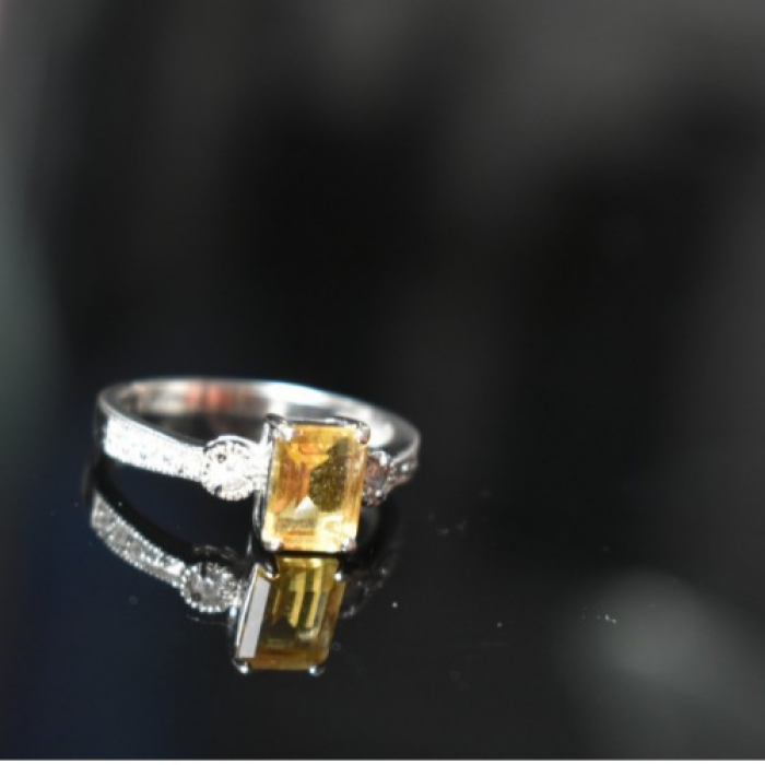 925 Sterling Silver Citrine & CZ Ring Size 8