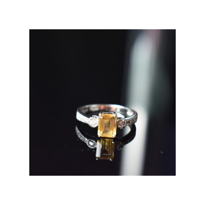 925 Sterling Silver Citrine & CZ Ring Size 8