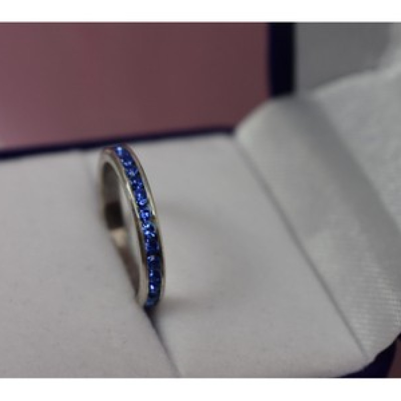 925 Sterling Silver Blue CZ Band Ring Size 6.5