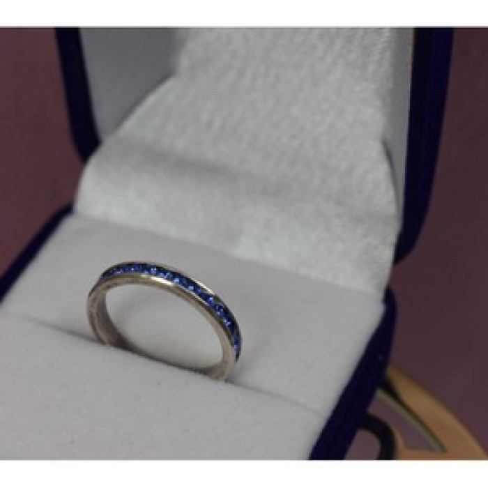 925 Sterling Silver Blue CZ Band Ring Size 6.5