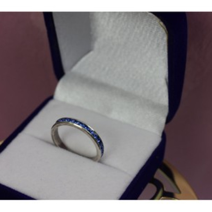 925 Sterling Silver Blue CZ Band Ring Size 6.5