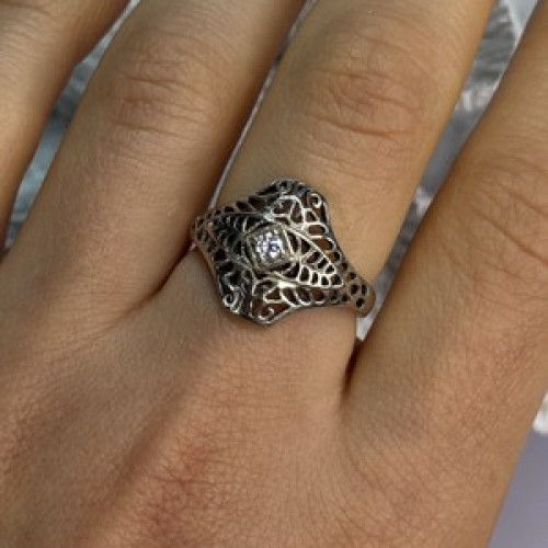 925 Sterling Silver Beryl Ring Size 8