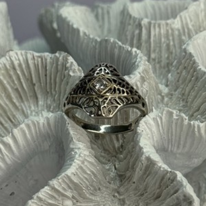 925 Sterling Silver Beryl Ring Size 8
