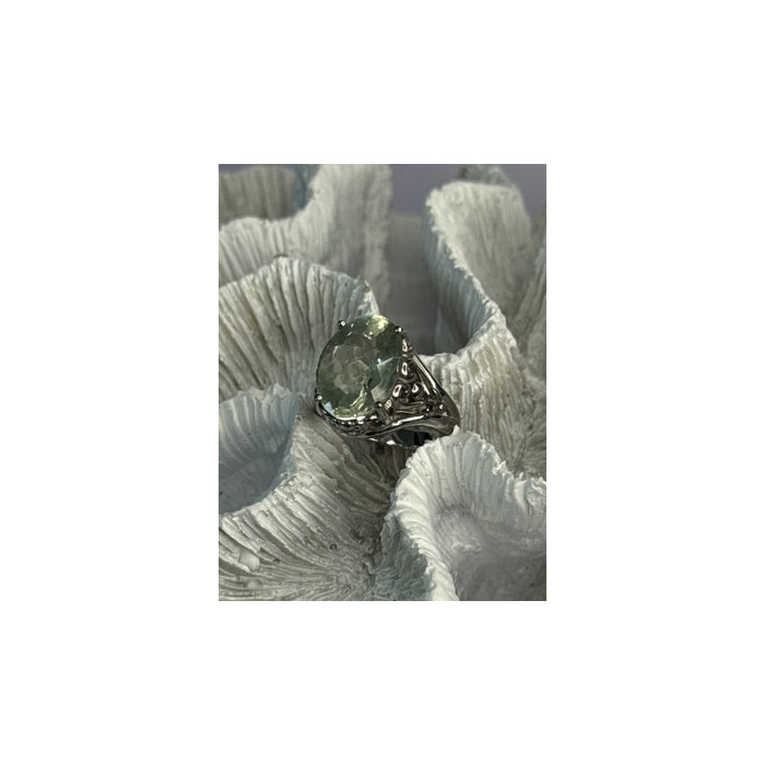 925 Sterling Silver Pale Green Amethyst Ring Size 7