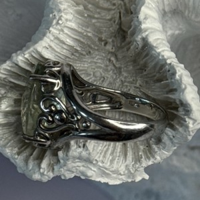 925 Sterling Silver Pale Green Amethyst Ring Size 7