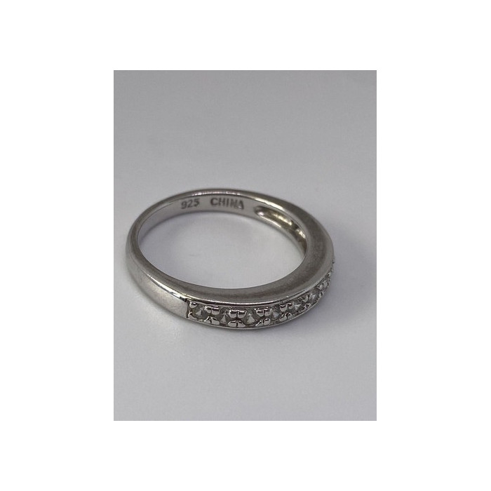 925 Sterling Silver CZ Ring Size 7.75