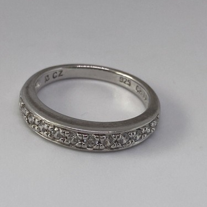 925 Sterling Silver CZ Ring Size 7.75