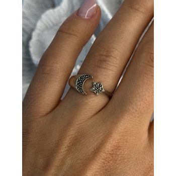 925 Sterling Silver Moon & Star Marcasite Ring Size 8