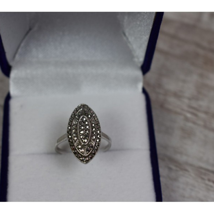 925 Sterling Silver Marcasites Ring Size 6.5