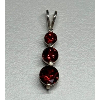 925 Sterling Silver Garnet Pendant