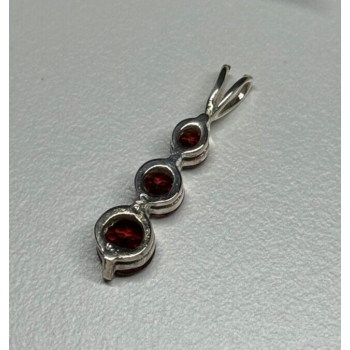 925 Sterling Silver Garnet Pendant