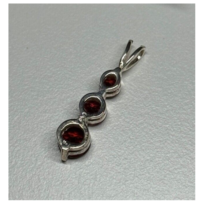 925 Sterling Silver Garnet Pendant