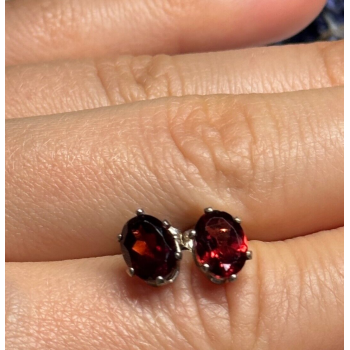 925 Sterling Silver Garnet Earrings