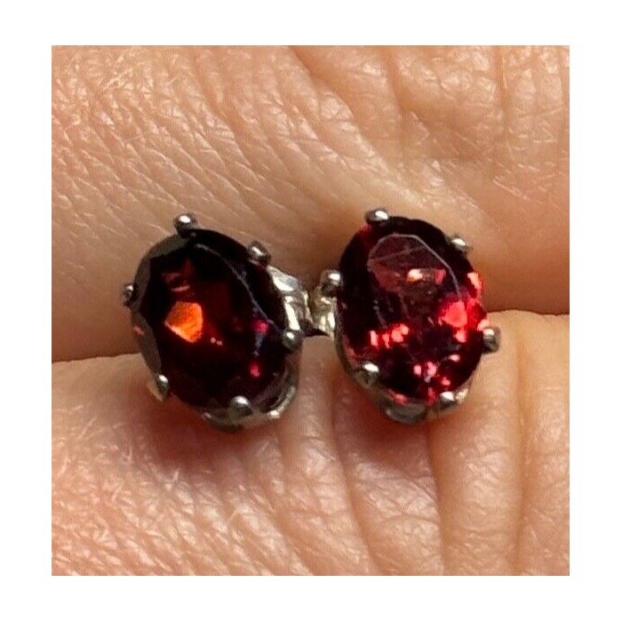 925 Sterling Silver Garnet Earrings
