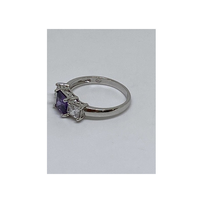 925 Sterling Silver CZ Ring Size 8