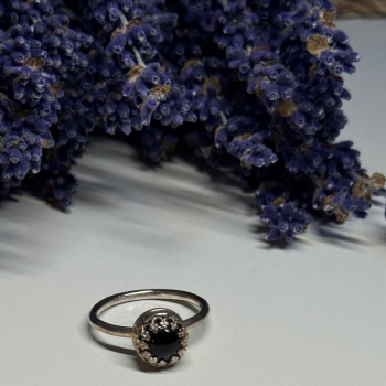 925 Sterling Silver Onyx Ring Size 7.5