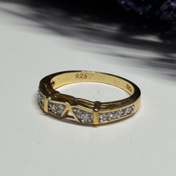 925 Sterling Silver Gold Plated CZ Ring Size 8.5