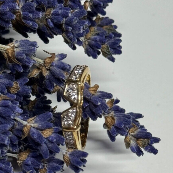 925 Sterling Silver Gold Plated CZ Ring Size 8.5