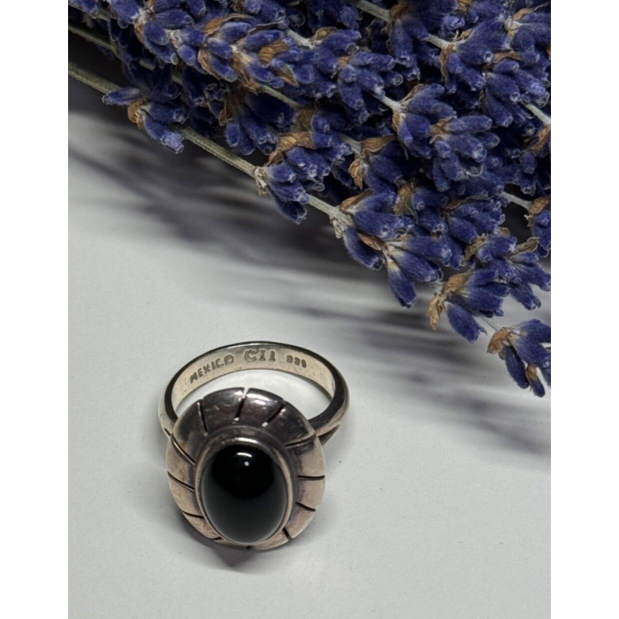 925 Sterling Silver Onyx Ring Size 8.5