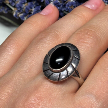 925 Sterling Silver Onyx Ring Size 8.5