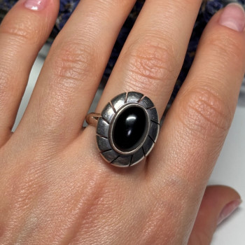 925 Sterling Silver Onyx Ring Size 8.5