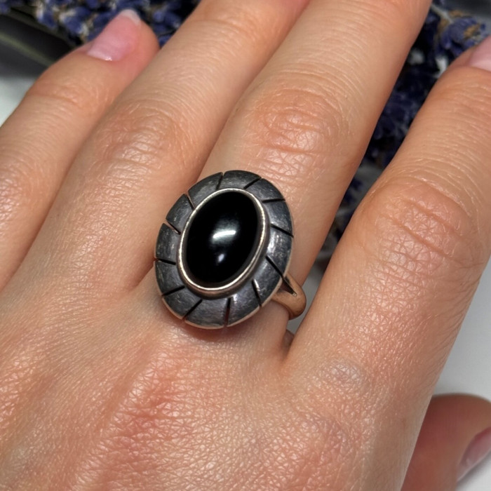 925 Sterling Silver Onyx Ring Size 8.5