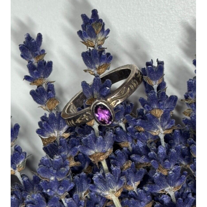 925 Sterling Silver Amethyst Ring Size 6