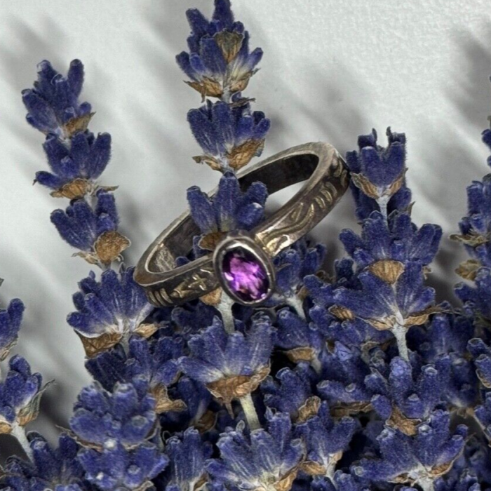 925 Sterling Silver Amethyst Ring Size 6