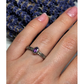 925 Sterling Silver Amethyst Ring Size 6