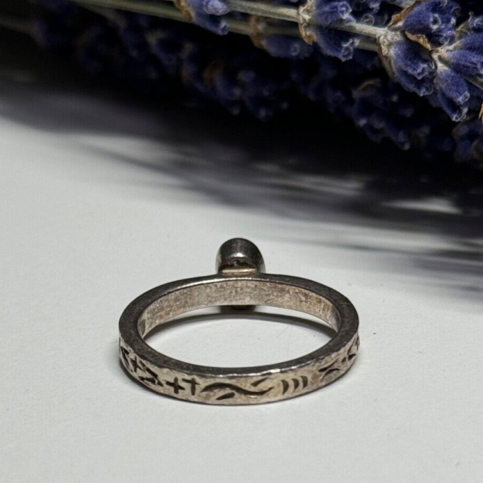 925 Sterling Silver Amethyst Ring Size 6