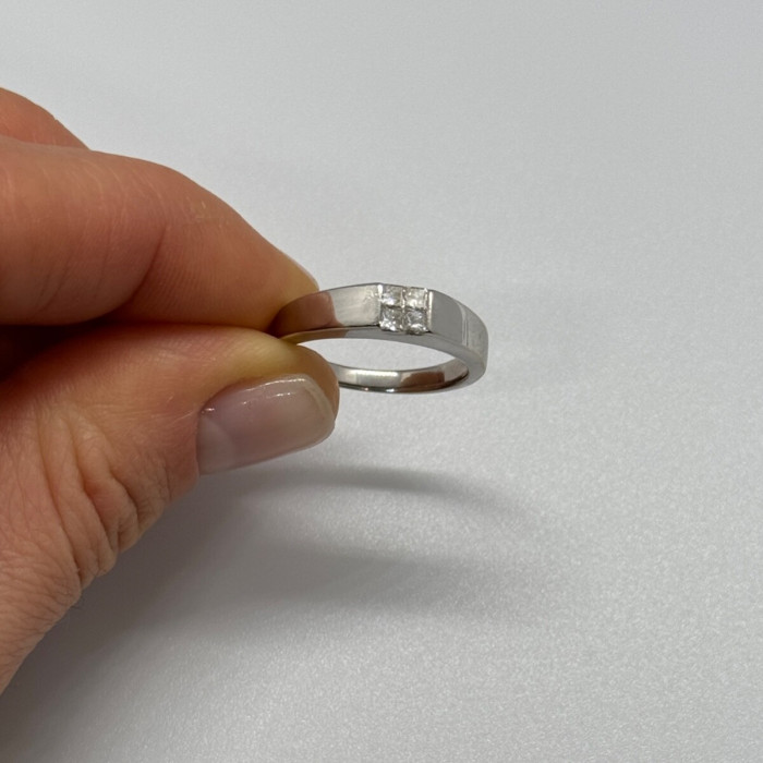 14K White Gold Diamonds Ring Size 7
