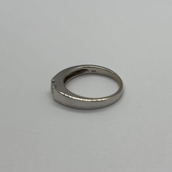 14K White Gold Diamonds Ring Size 7