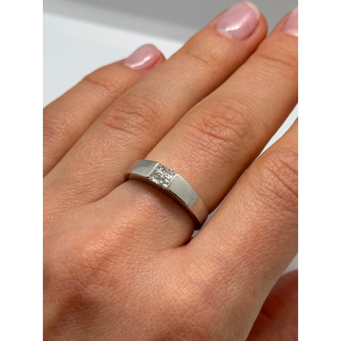 14K WHITE GOLD  DIAMONDS RING SIZE 7