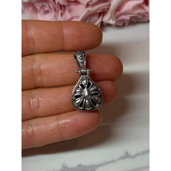 925 Sterling Silver Green Agate Pendant Length 1.4 Inch