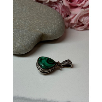 925 Sterling Silver Green Agate Pendant Length 1.4 Inch