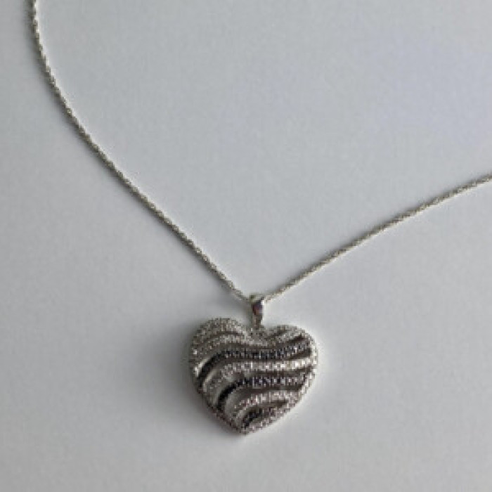 925 Sterling Silver White & Black CZ Heart Chain With Pendant