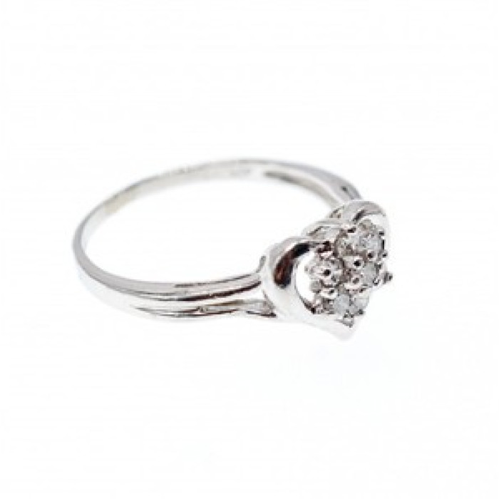 900 Platinum Sapphires 