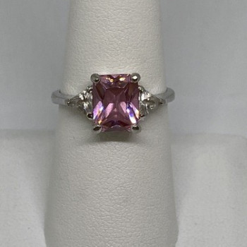 925 Sterling Silver CZ Ring Size 7.75