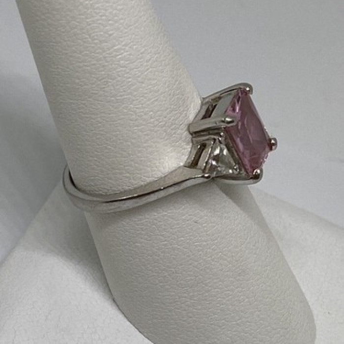925 Sterling Silver CZ Ring Size 7.75