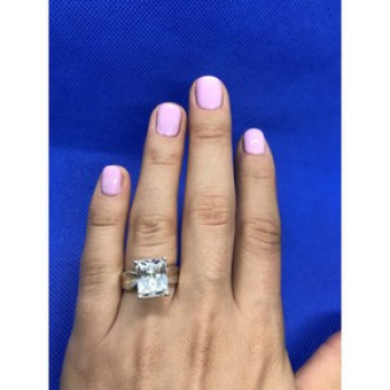 925 Sterling Silver White CZ Ring Size 6.5