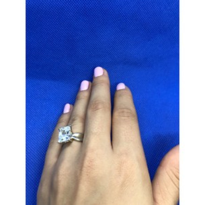 925 Sterling Silver White CZ Ring Size 6.5