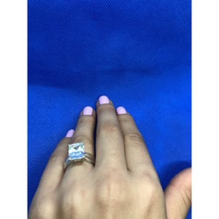 925 Sterling Silver White CZ Ring Size 6.5