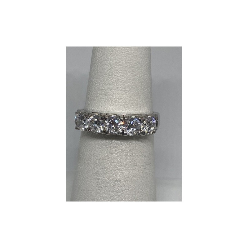 925 Sterling Silver CZ Ring Size 6