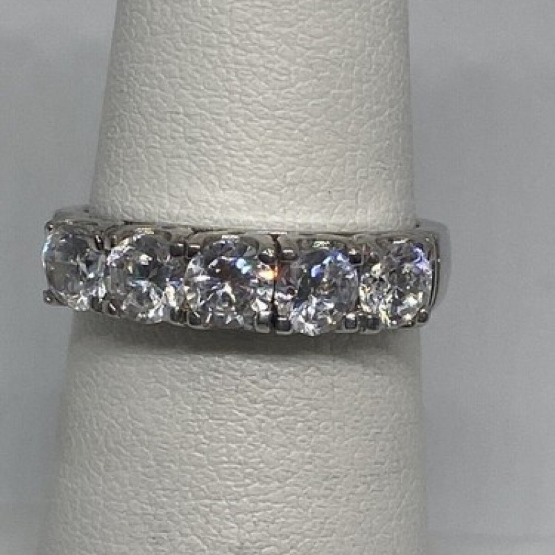 925 Sterling Silver CZ Ring Size 6