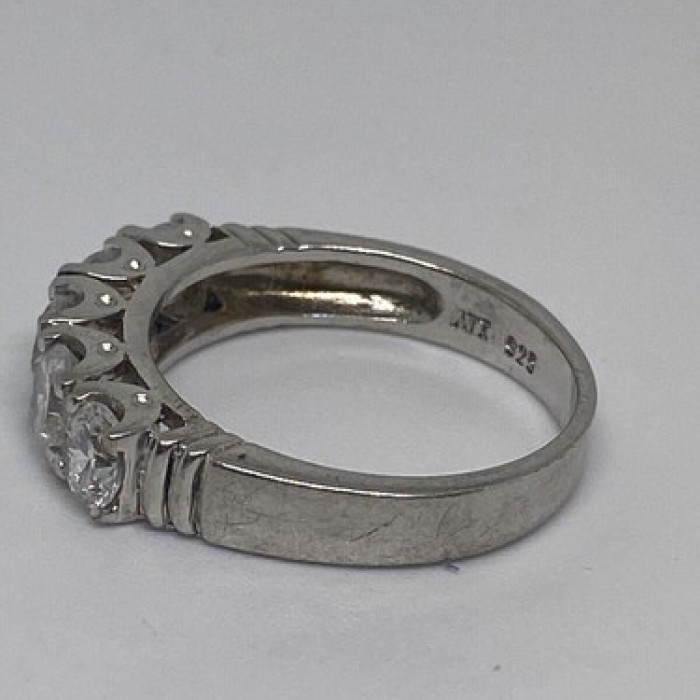 925 Sterling Silver CZ Ring Size 6