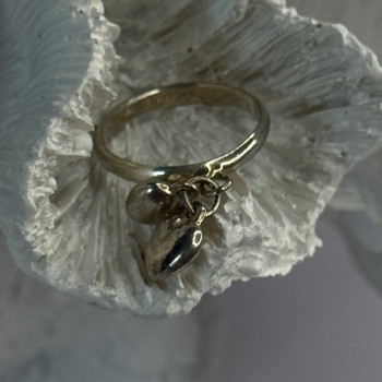 925 Sterling Silver 2 Hearts Charms Ring Size 5