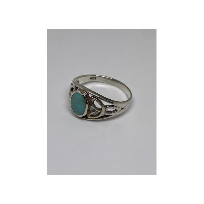 925 Sterling Silver Ring With Turquoise Size 7.75